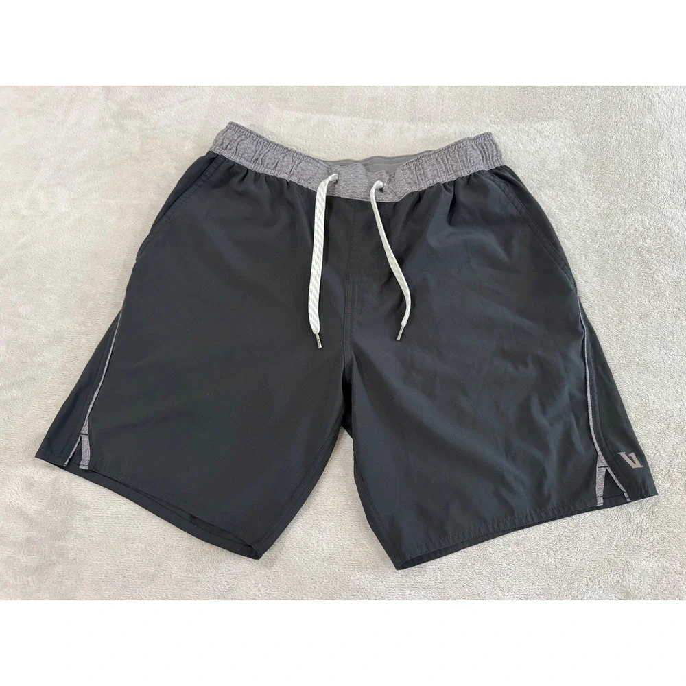Vuori Kore Shorts Mens Small Black Grey Athletic Training Lined Gym Workout 7.5